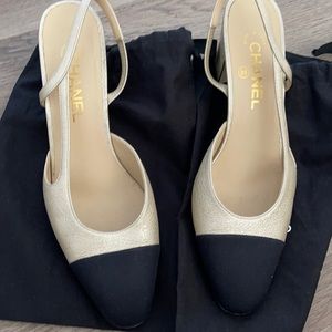 Chanel slingbacks size 39 1/2